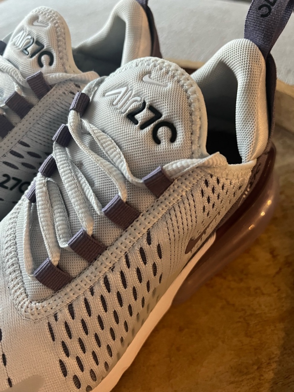 Nike Air Max 270 Sneakers in Light Gray and Purple - Picture 9 of 15